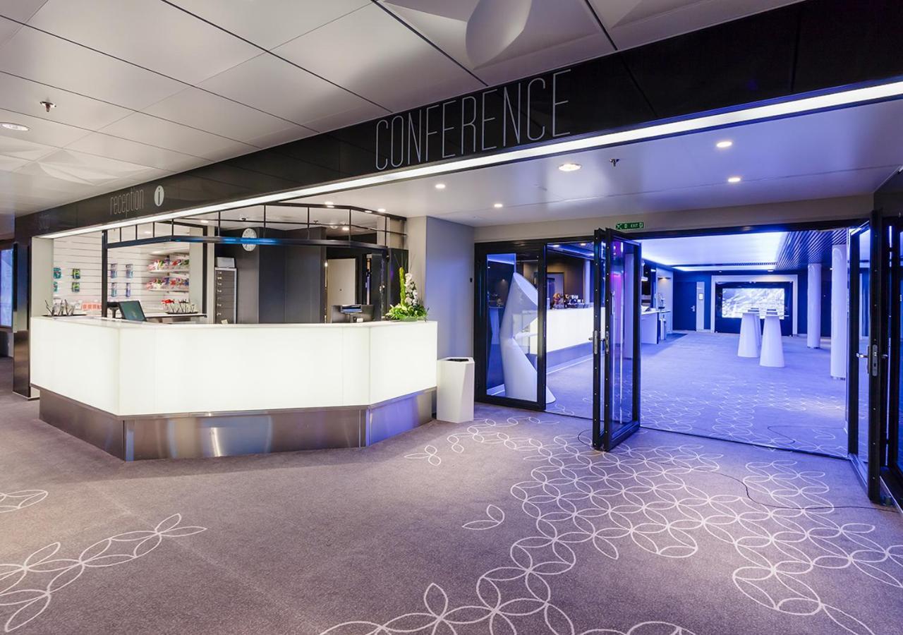 ホテル Viking Line Ferry Viking Grace - Mini-Cruise From トゥルク エクステリア 写真