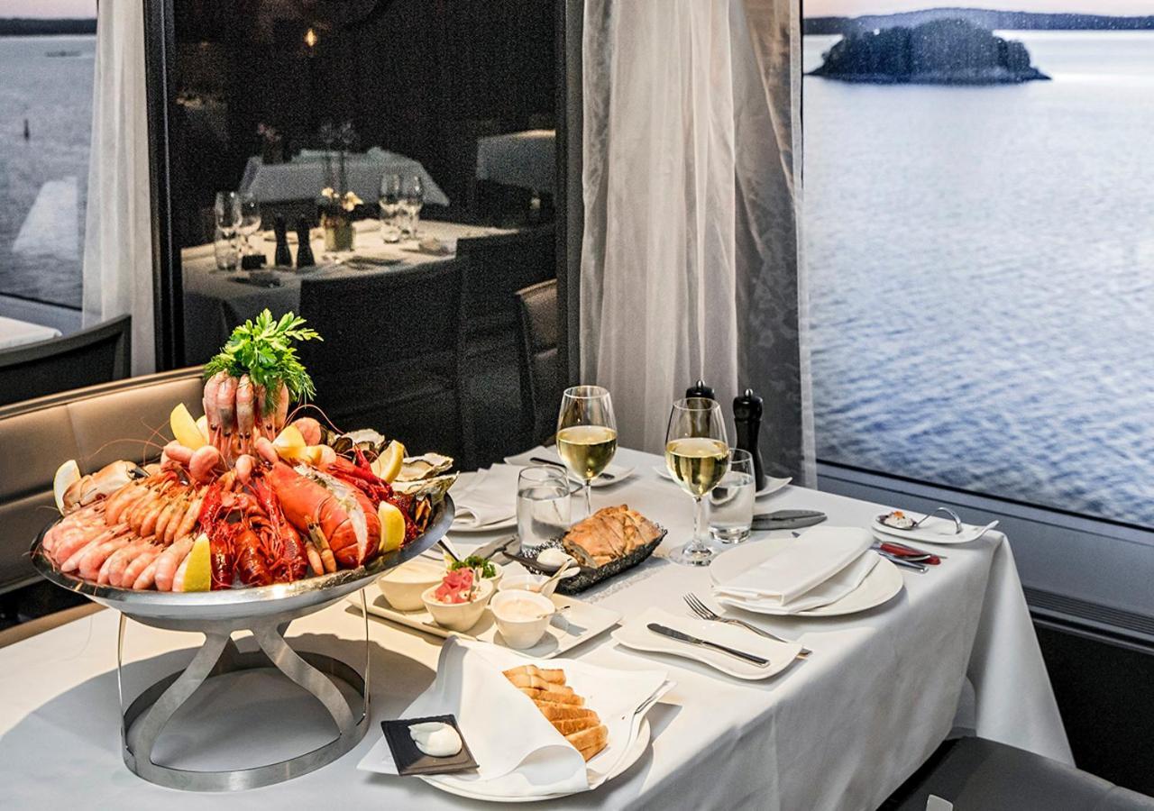 ホテル Viking Line Ferry Viking Grace - Mini-Cruise From トゥルク エクステリア 写真