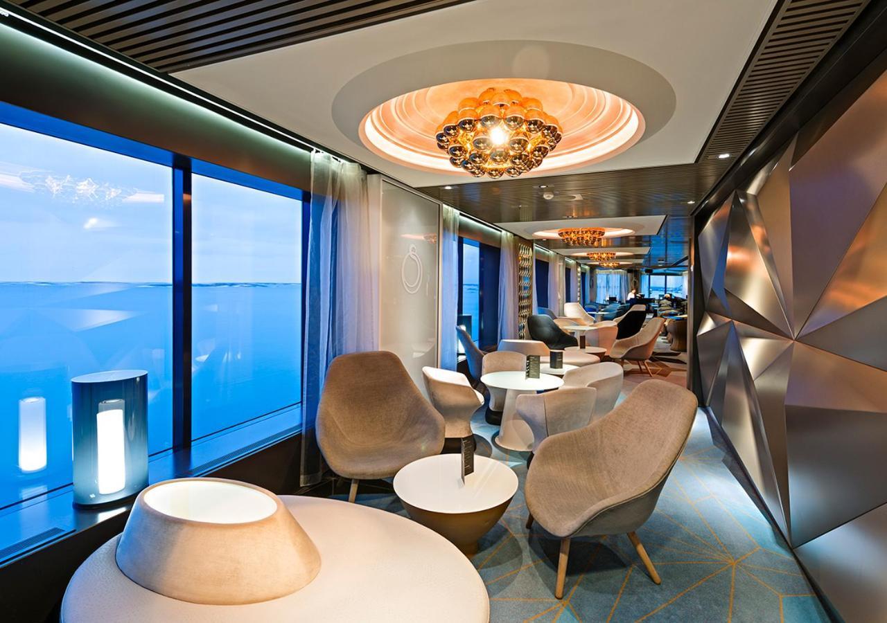 ホテル Viking Line Ferry Viking Grace - Mini-Cruise From トゥルク エクステリア 写真